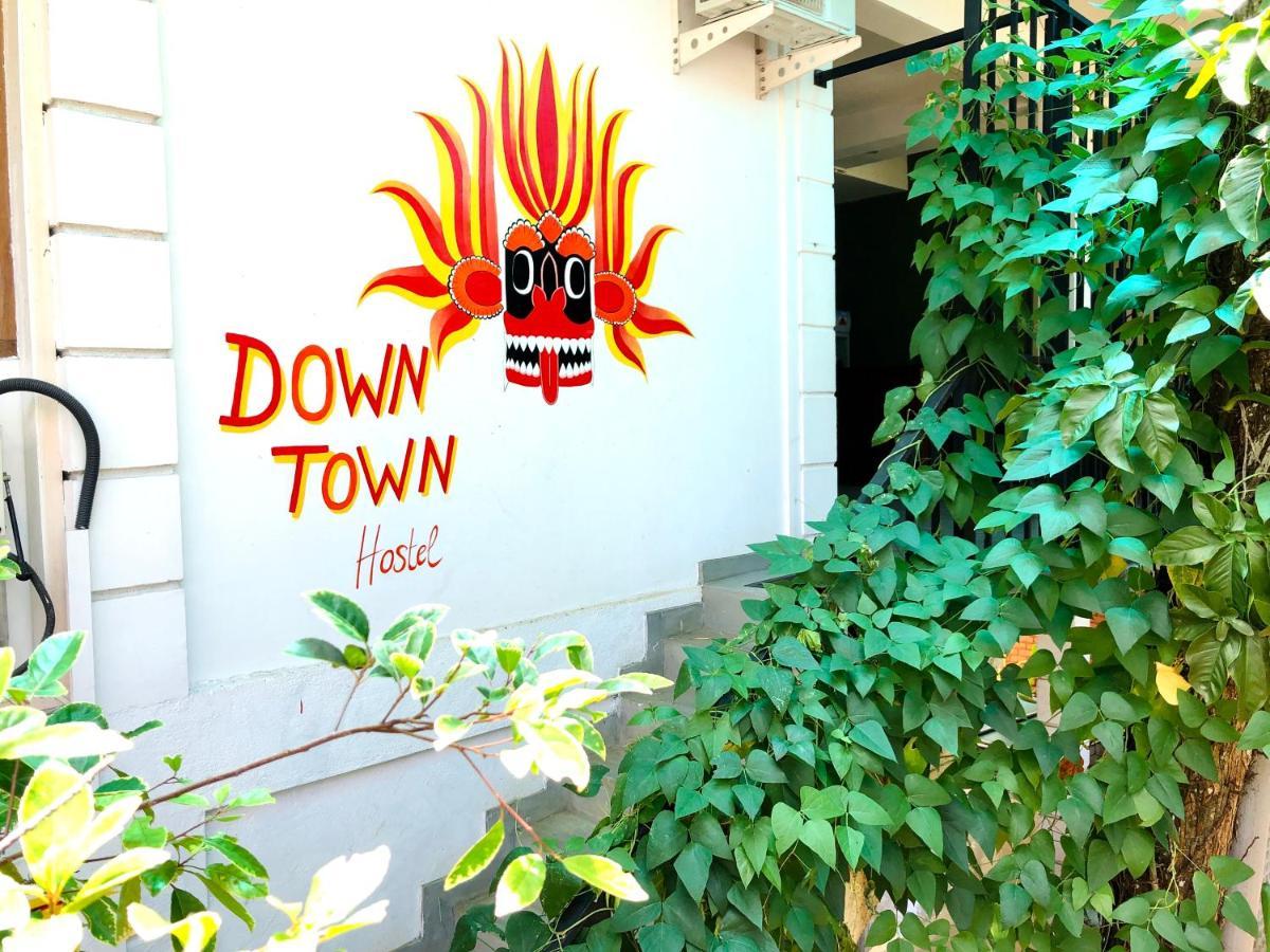 Downtown Hostels Ела Екстериор снимка